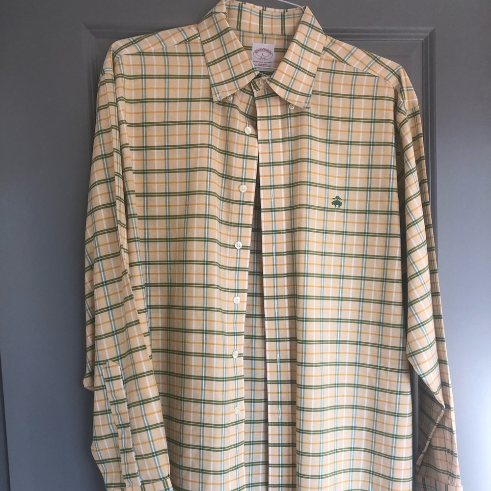 Large Men’s Brooks Brothers Button Down
